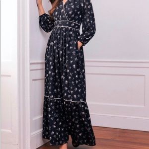 Size 2 Gal Meets Glam Ariana dress.  NWOT